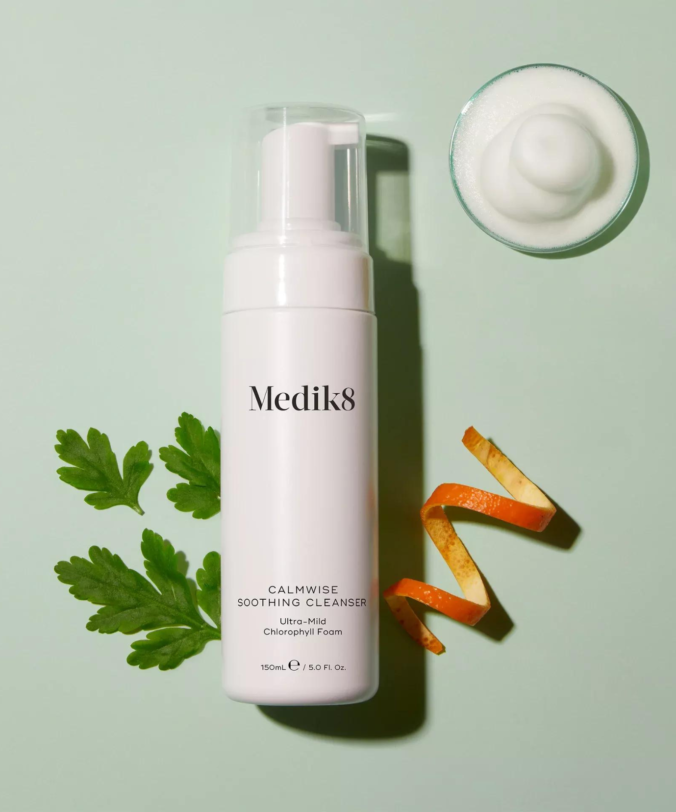 Medik8 Calmwise Soothing Cleanser